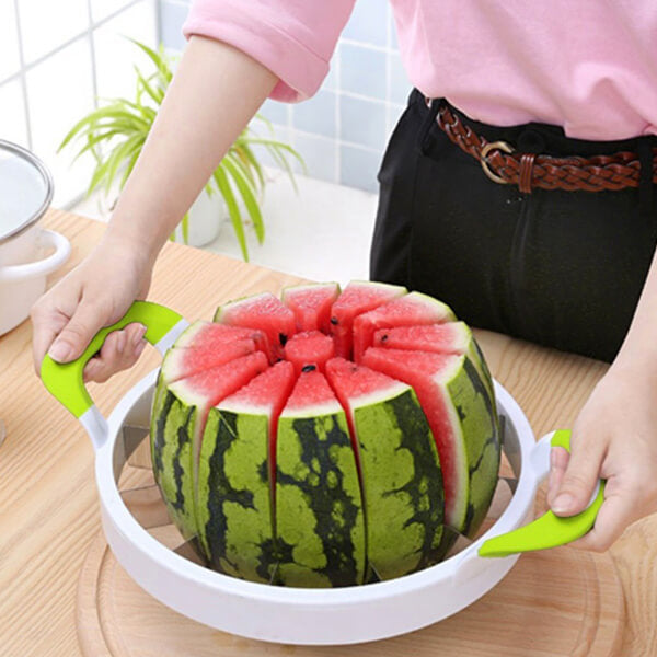 FRUITY™: GÖRÖGDINNYE VÁGÓ