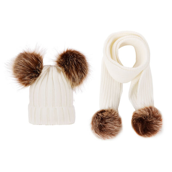 RENDKÍVÜL MELEG SZETT - CUTEPOMPOM SAPKA ÉS SÁL