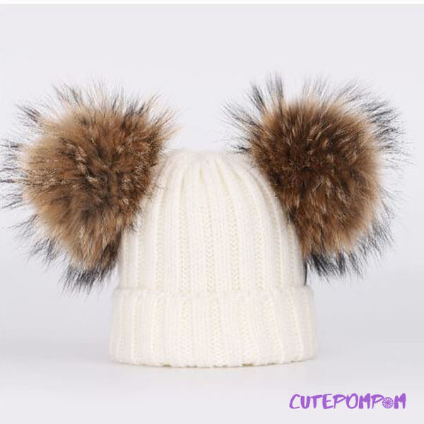 RENDKÍVÜL MELEG SZETT - CUTEPOMPOM SAPKA ÉS SÁL