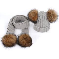 RENDKÍVÜL MELEG SZETT - CUTEPOMPOM SAPKA ÉS SÁL